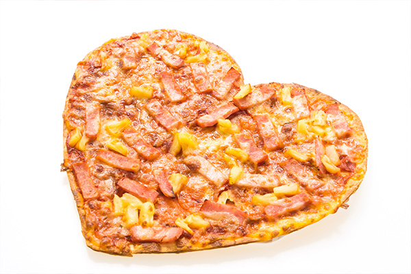Heart-shaped Pizza Recipe image