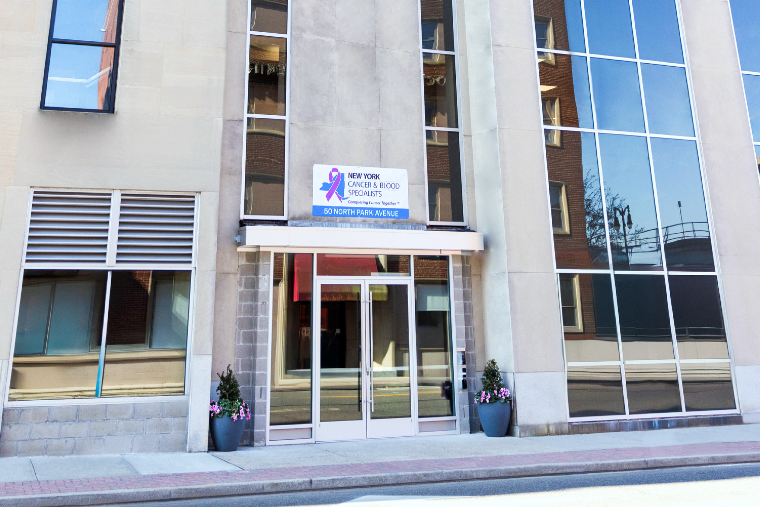 New York Cancer & Blood Specialists Opens Cancer Care Facility in Rockville Centre image